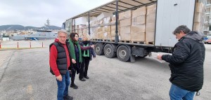 Παραδόθηκαν στο Αϊβαλί 500 κιβώτια ανθρωπιστικής βοήθειας για τους σεισμόπληκτους της Τουρκίας