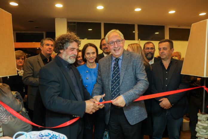 Εγκαινιάστηκε η 61η Πανελλήνια Έκθεση Κεραμικής στο Κέντρο Ελληνικής Κεραμικής στο Μαρούσι