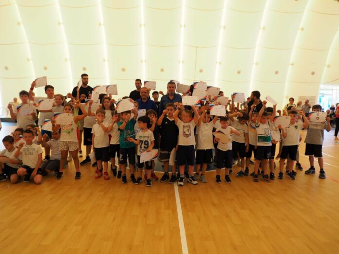 Όμορφους αγώνες στο τουρνουά μπάσκετ έδωσαν τα παιδιά των Αθλητικών Τμημάτων του Δήμου Αμαρουσίου και των αντίστοιχων τμημάτων του Δήμου Βριλησσίων